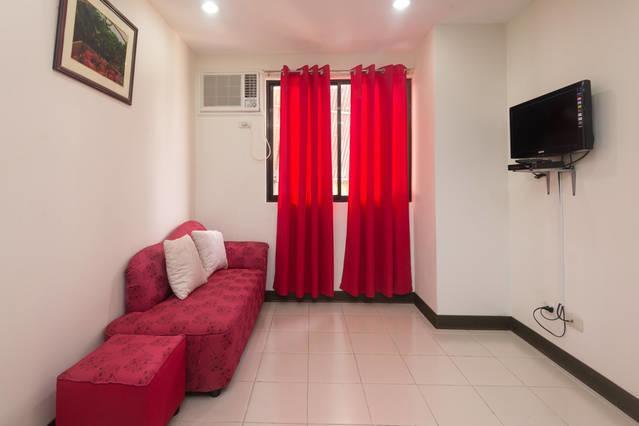 Strawberry Residences Cebu Buitenkant foto